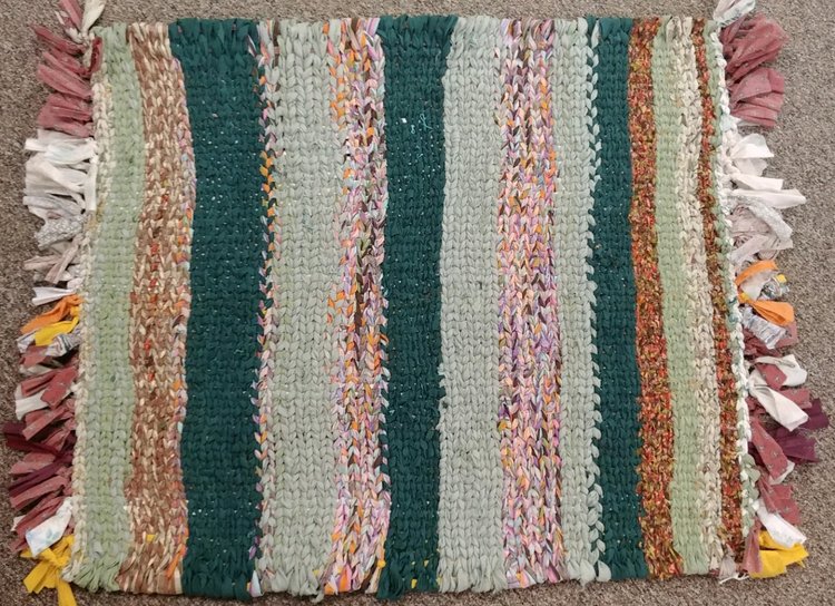 JC-art-DifferentColors weaving rug of green, orange and pink
